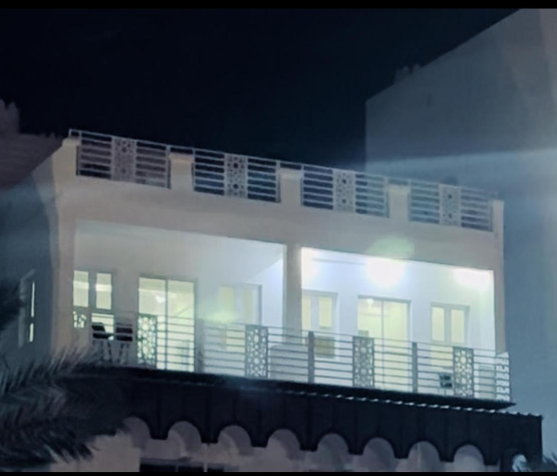 Апартаменты Muttrah Souq And Sea View Маскат Экстерьер фото