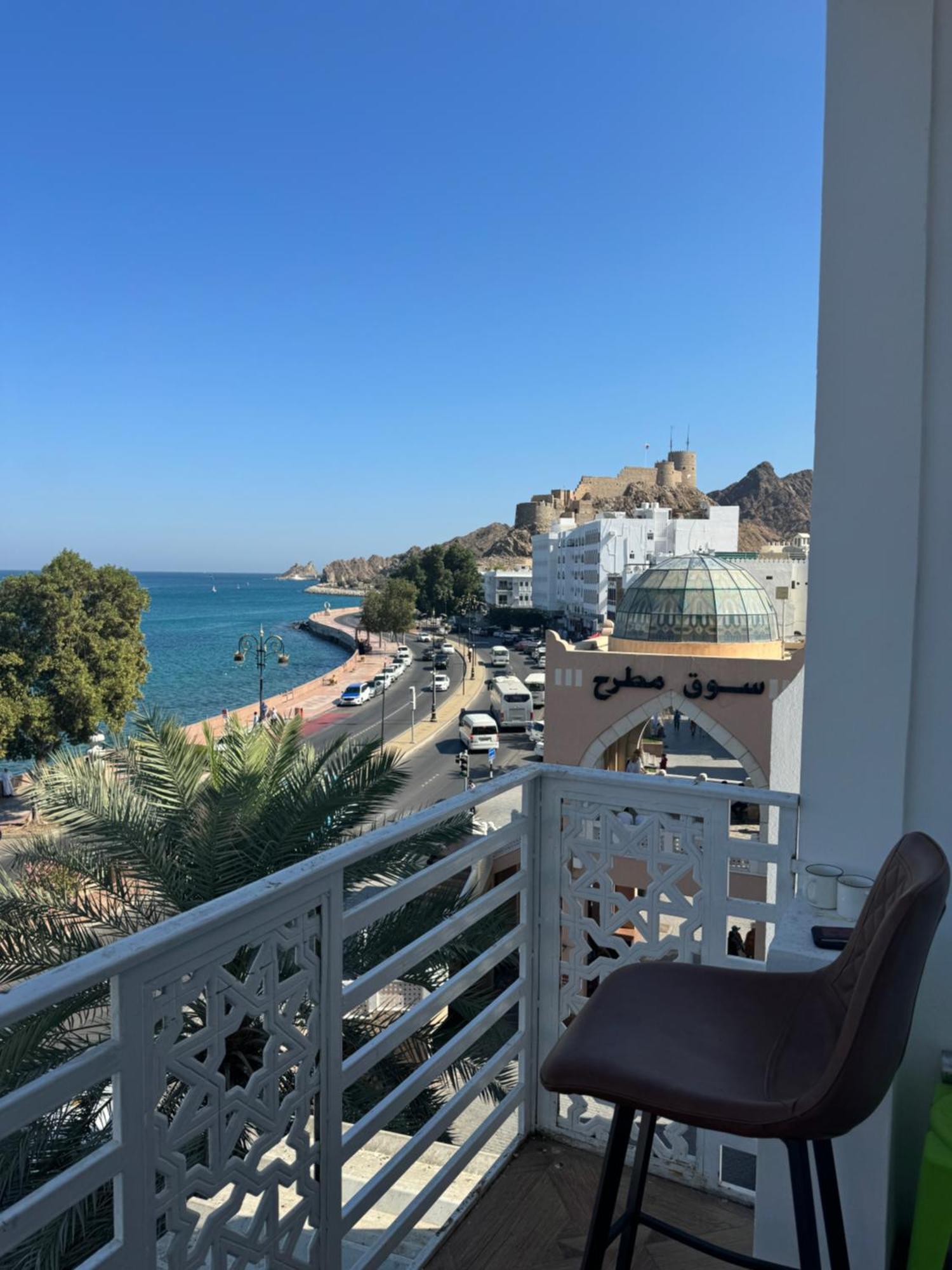 Апартаменты Muttrah Souq And Sea View Маскат Экстерьер фото