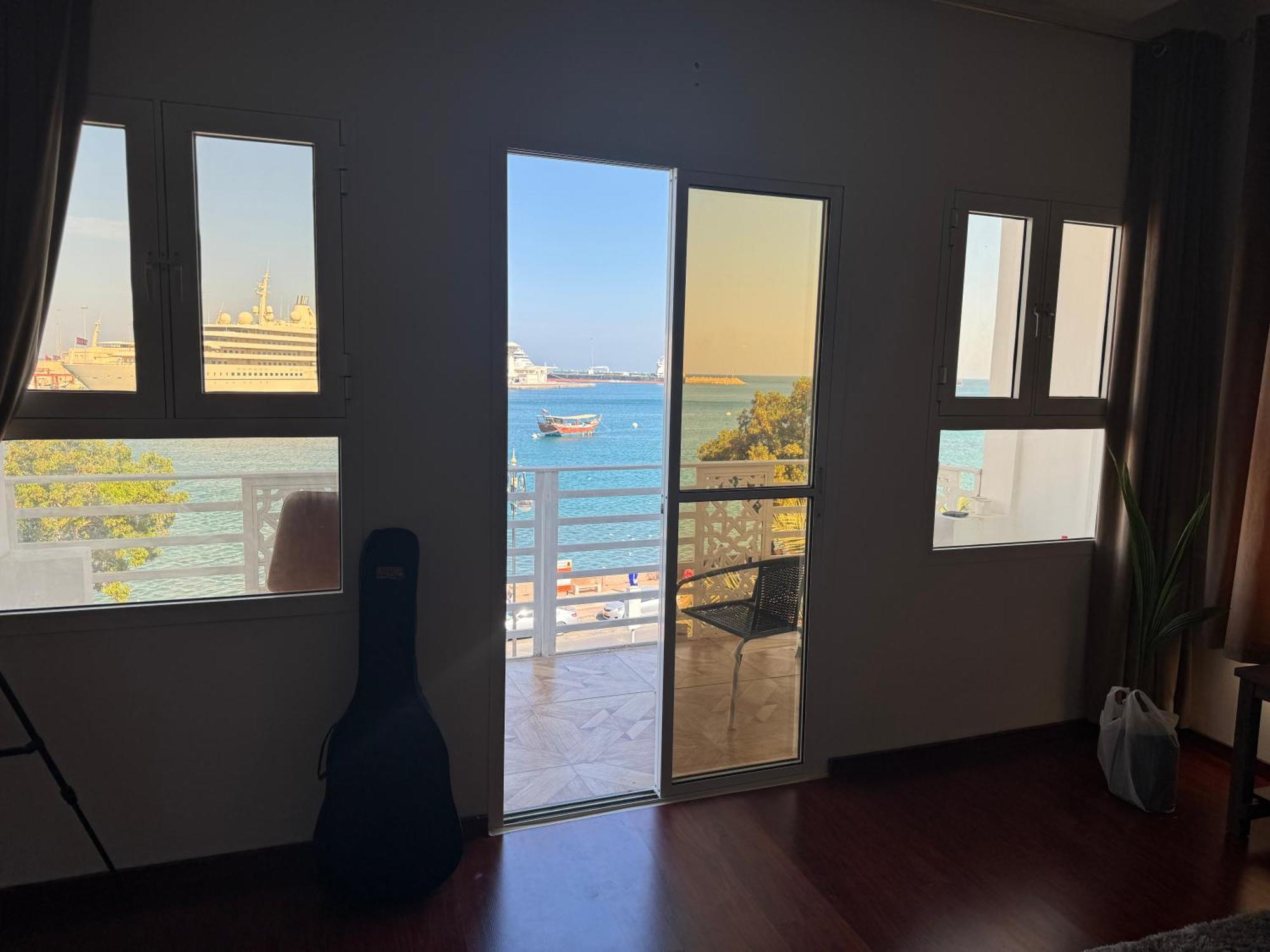 Апартаменты Muttrah Souq And Sea View Маскат Экстерьер фото