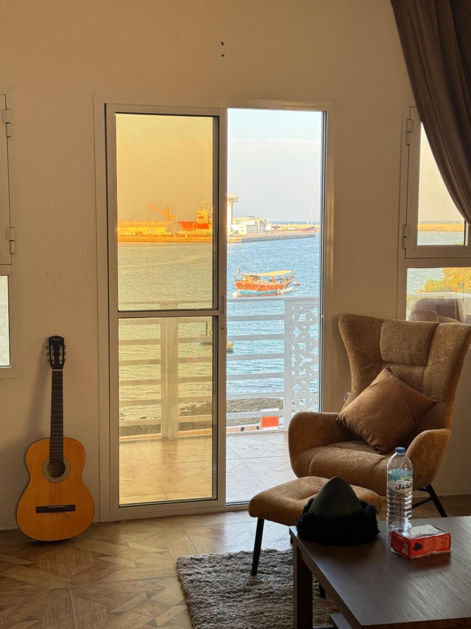 Апартаменты Muttrah Souq And Sea View Маскат Экстерьер фото